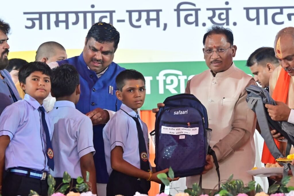 नई पीढ़ी का भविष्य संवारना हमारी सबसे बड़ी जिम्मेदारी : मुख्यमंत्री विष्णुदेव साय 1002247667
